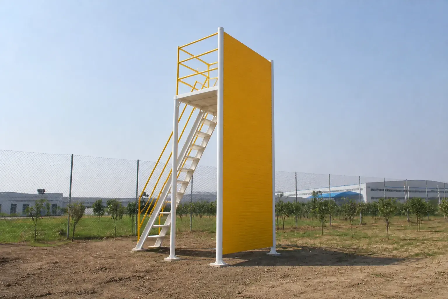 某家电企业拓展训练基地 · 另一外景角度（1/3）